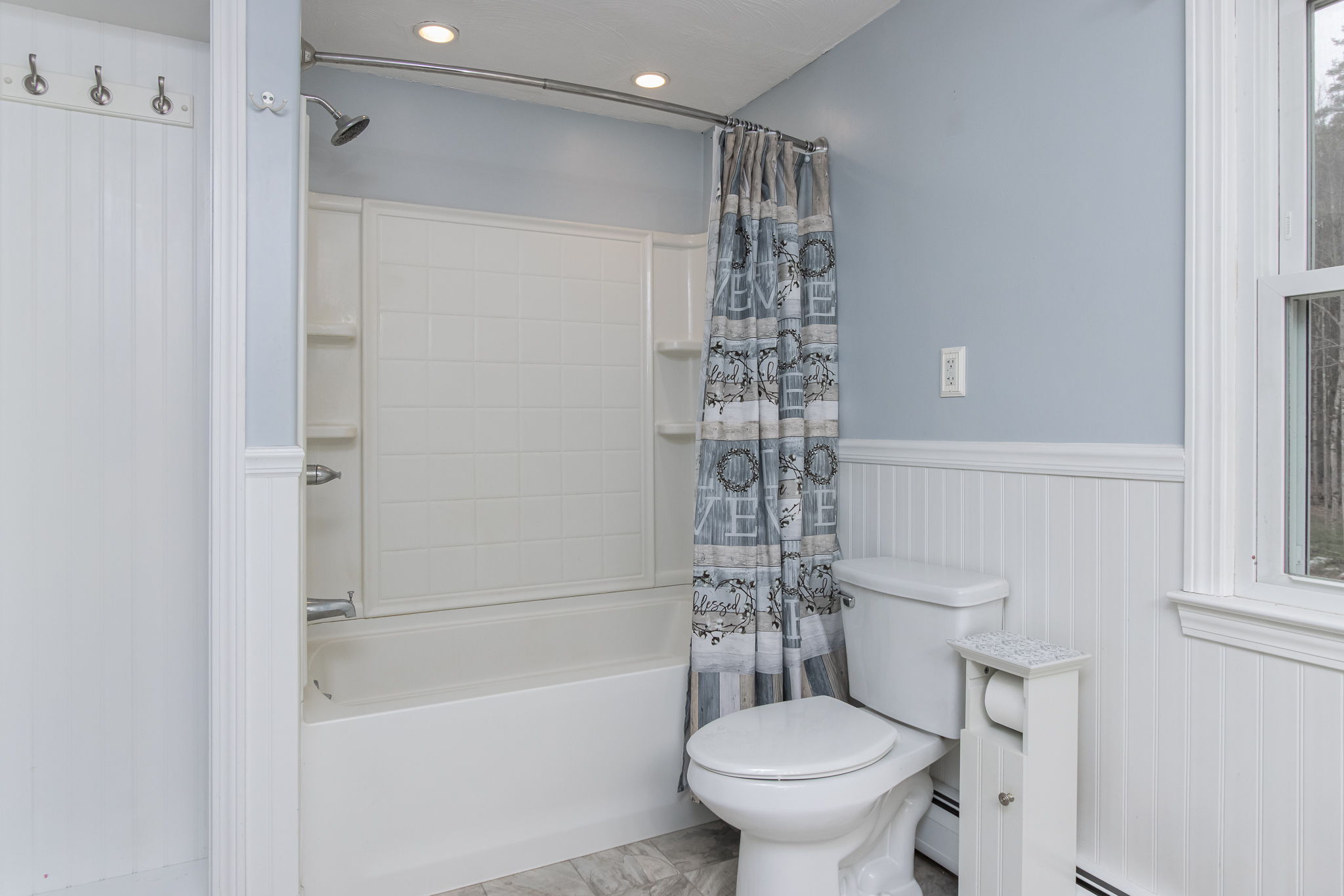 BedroomPrimaryBath-2