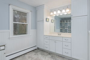 BedroomPrimaryBath-1