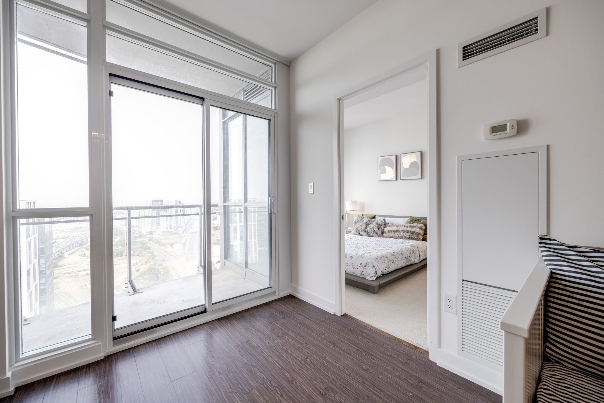 Toronto property showcase — delivered property photograph 12