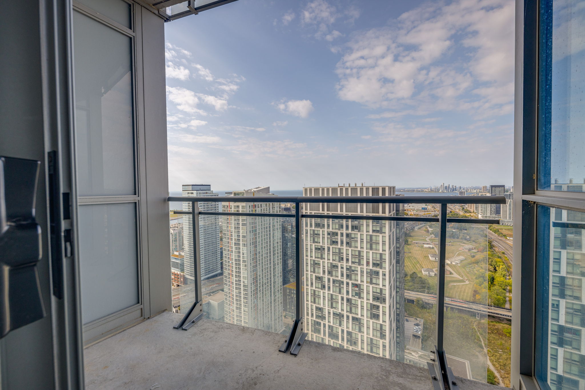 Toronto property showcase — delivered property photograph 21