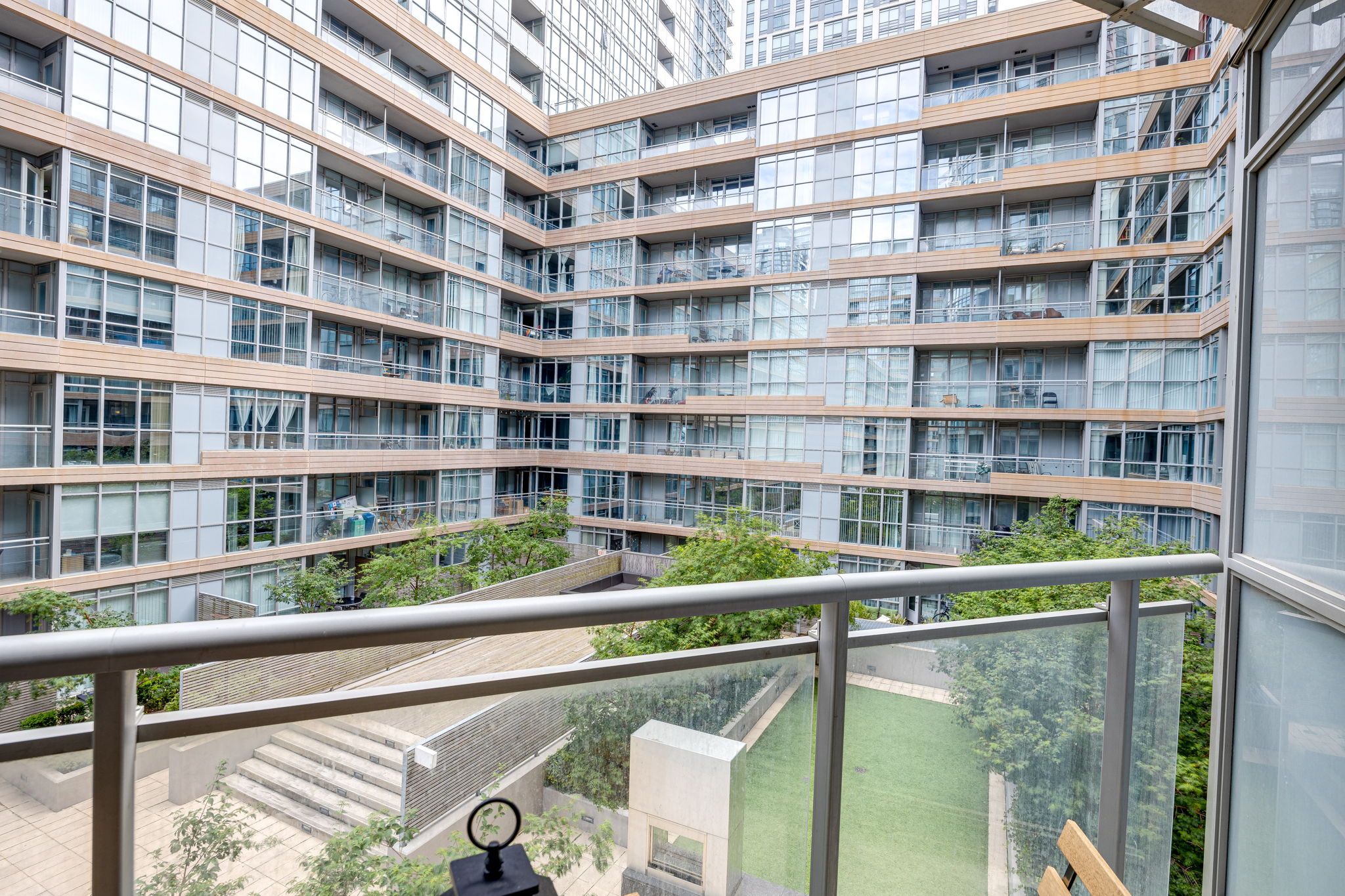 Toronto property showcase — delivered property photograph 28