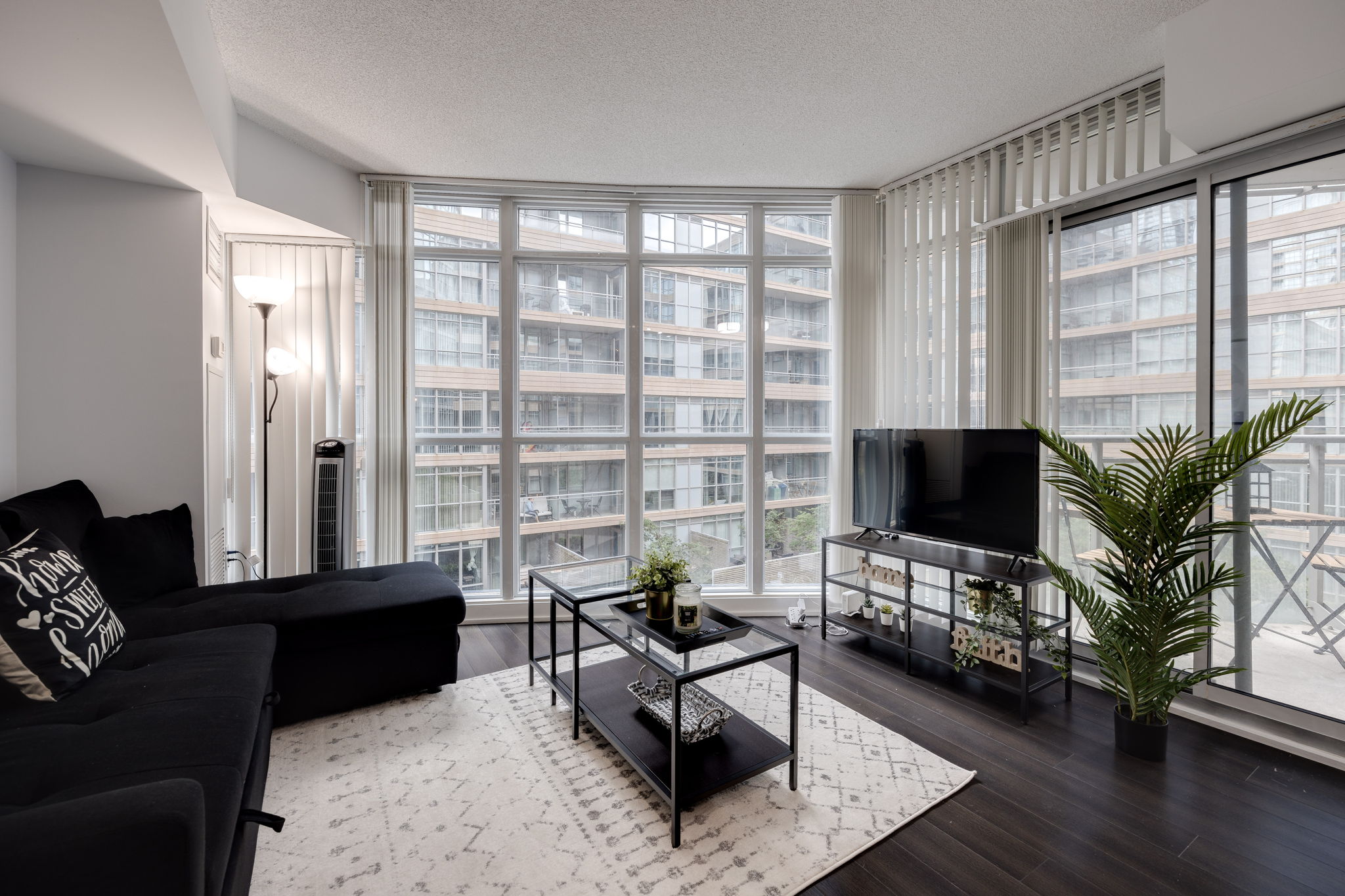 Toronto property showcase — delivered property photograph 3