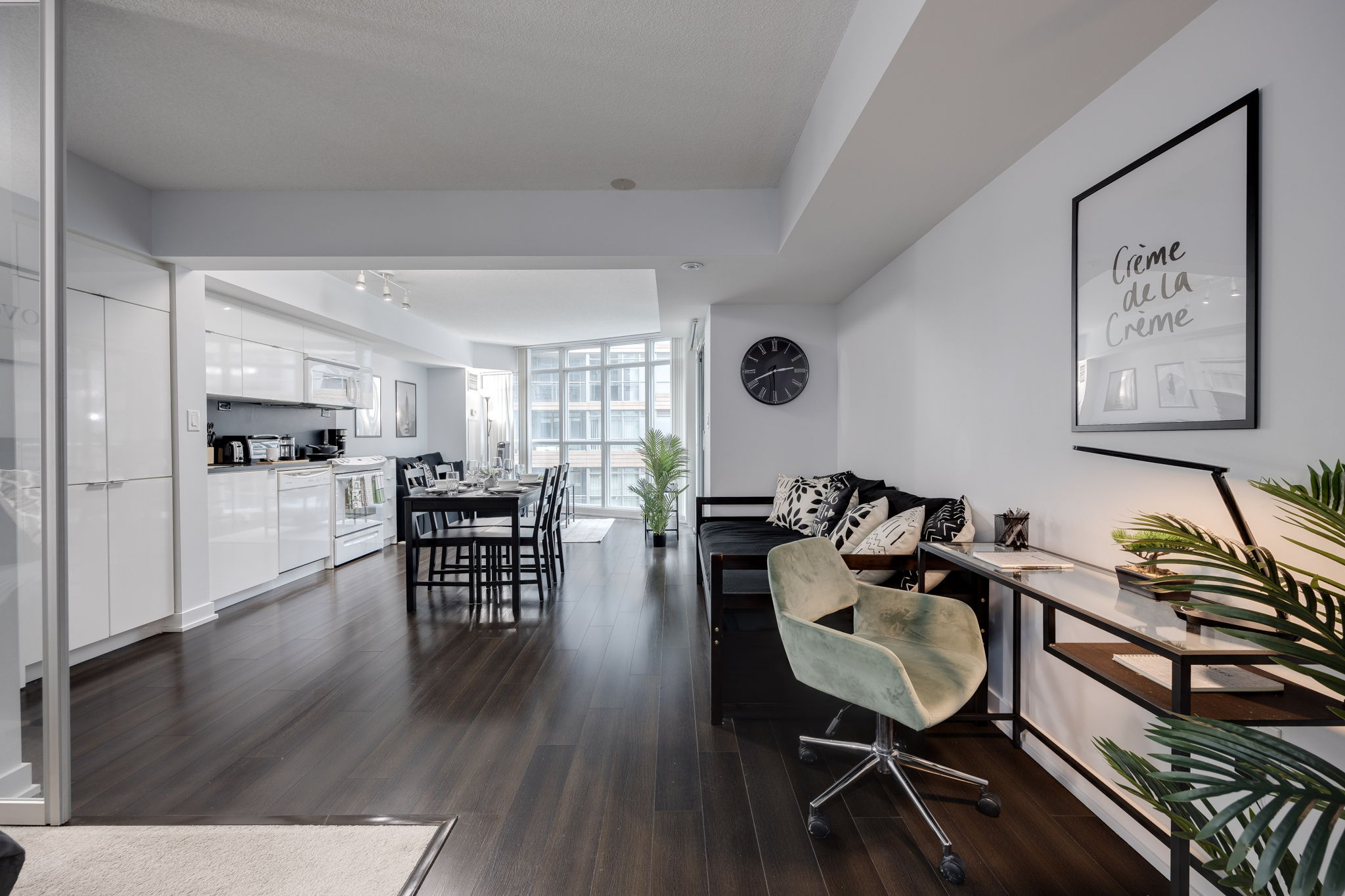 Toronto property showcase — delivered property photograph 12