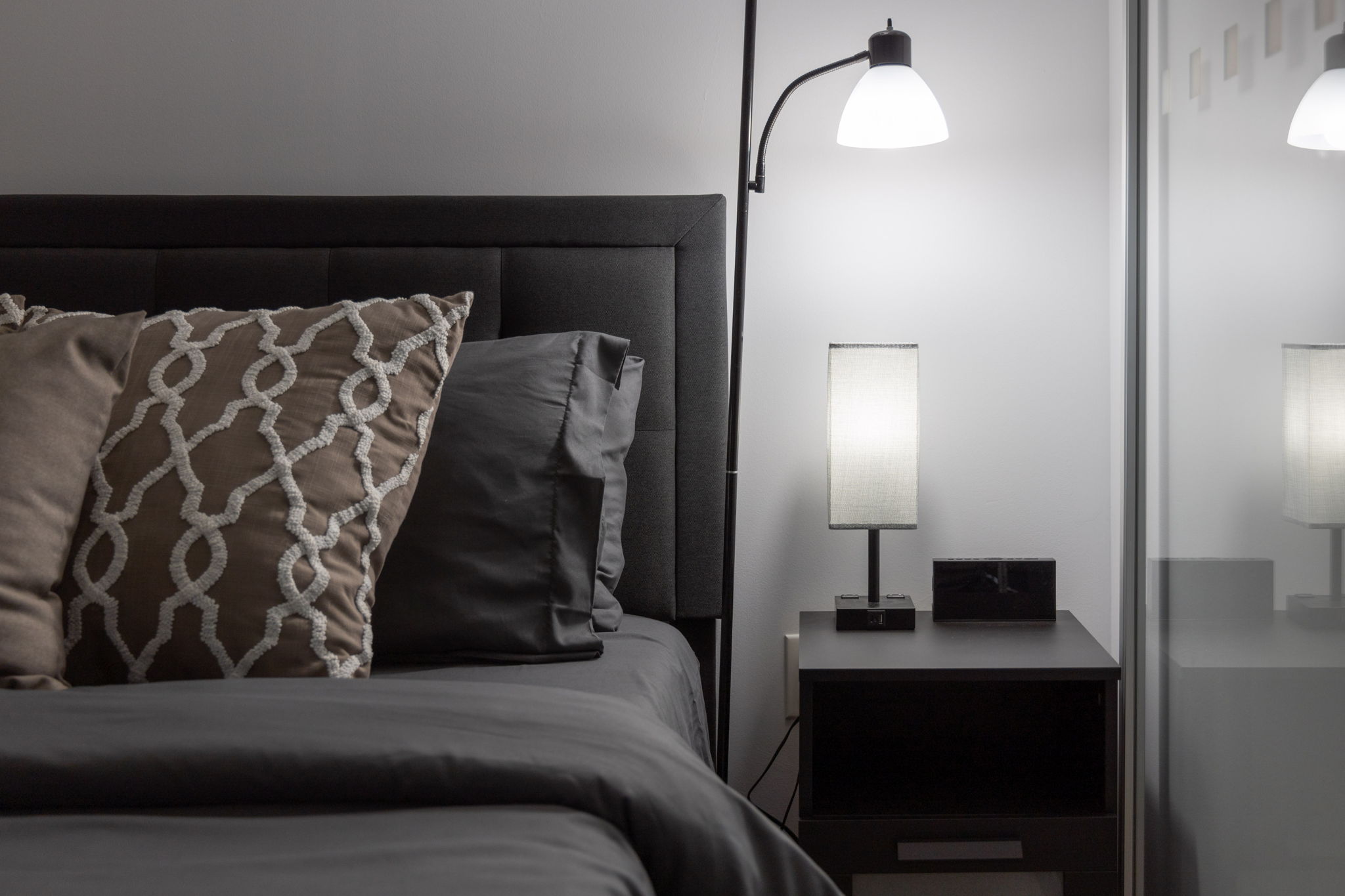 Toronto property showcase — delivered property photograph 19