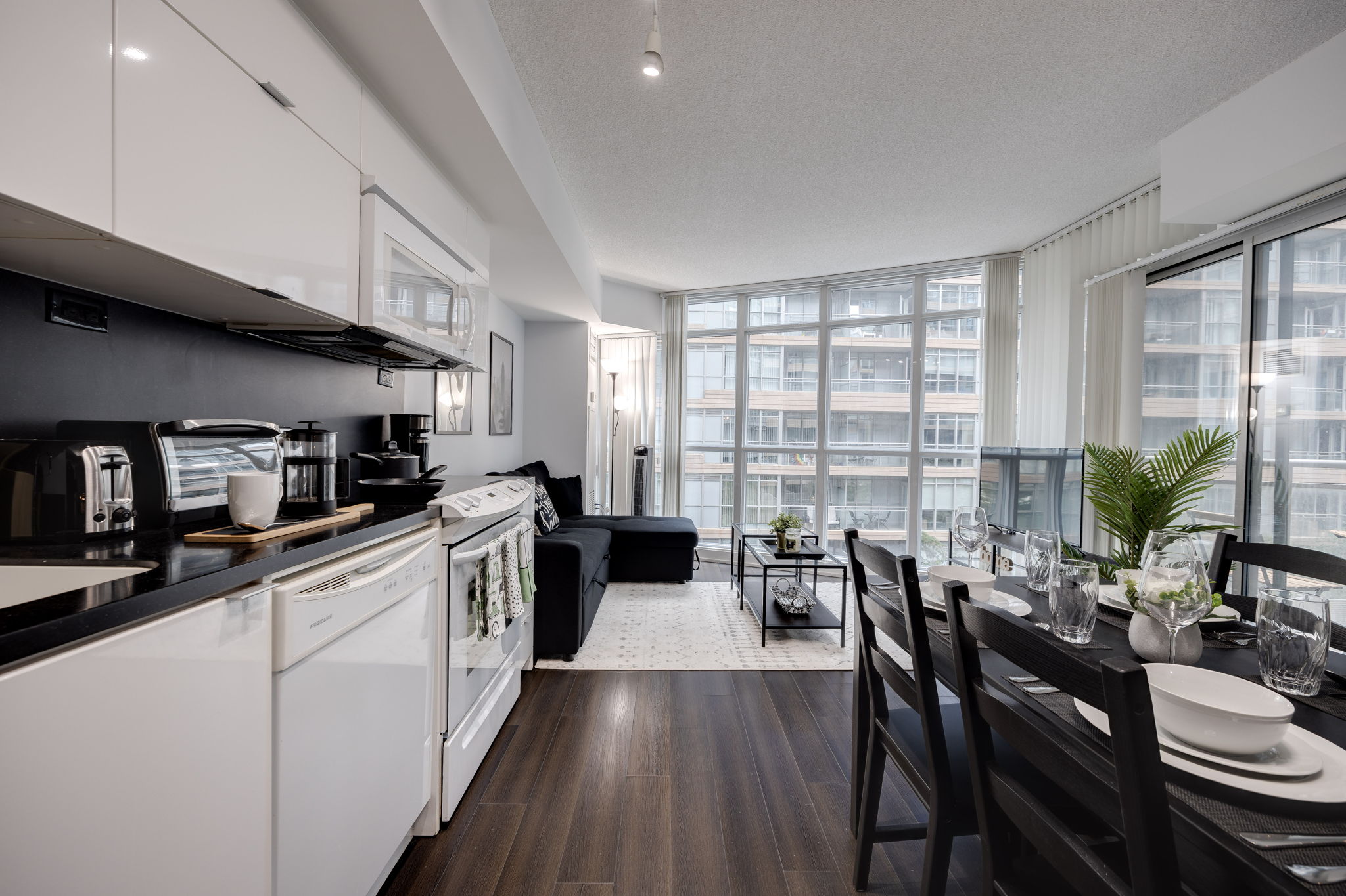 Toronto property showcase — delivered property photograph 2