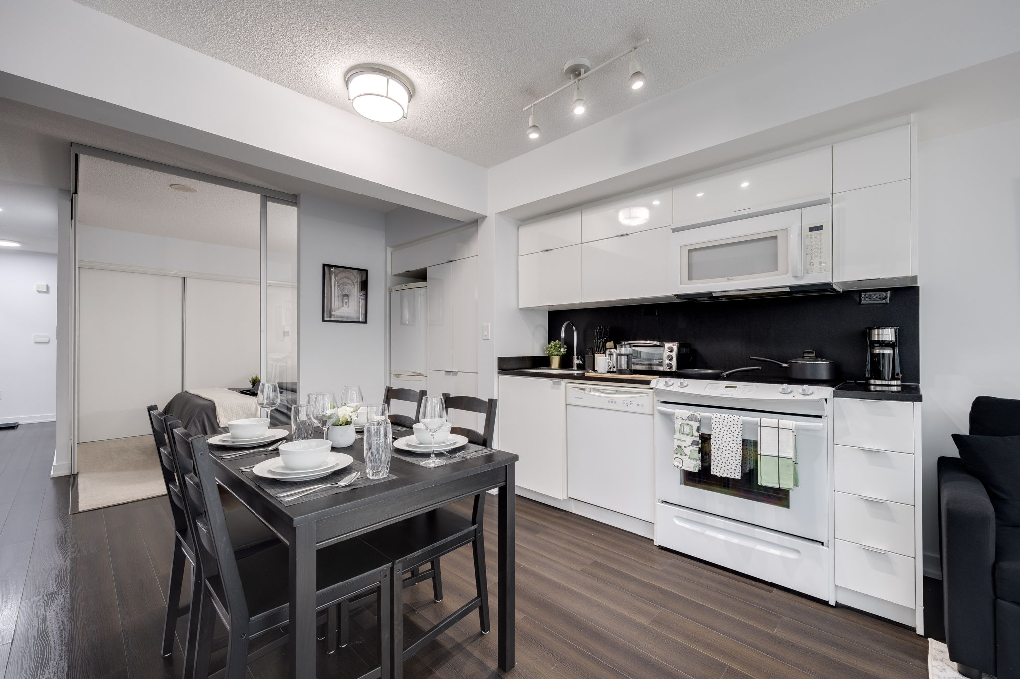 Toronto property showcase — delivered property photograph 5