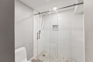  Photo 39