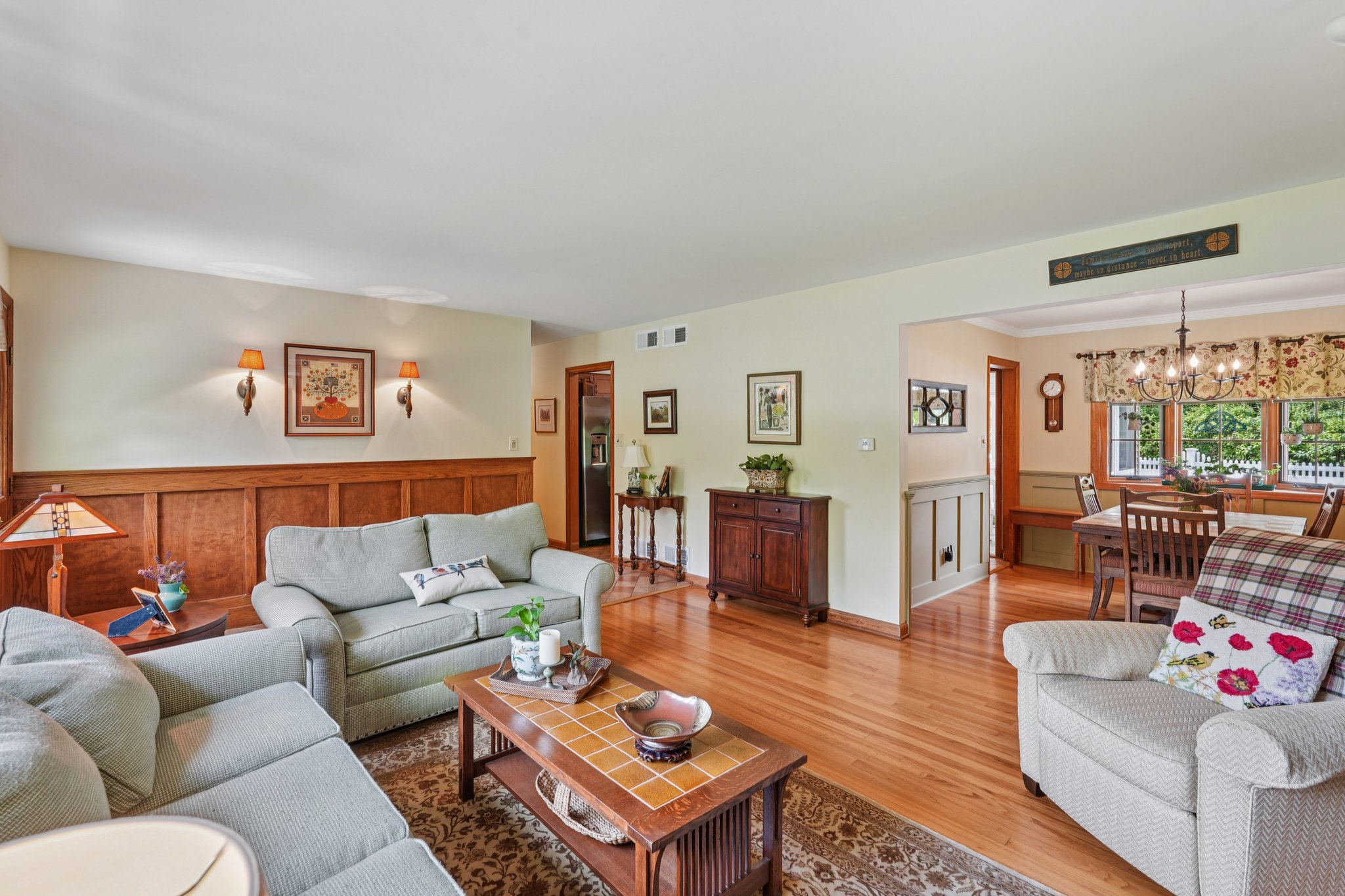 Linden Ct-S2908-015.jpg