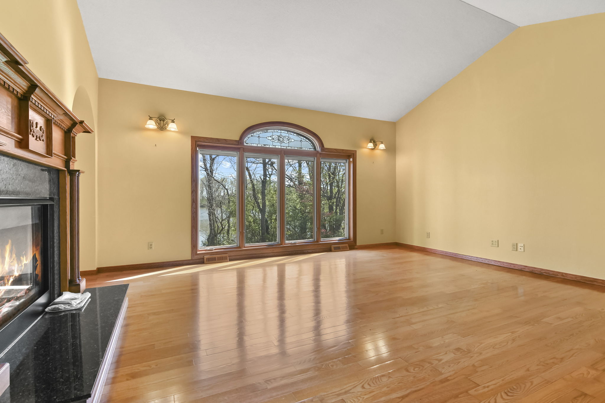 21 Meadow Ln, Tovey, IL 62570 Design Eyes Photography