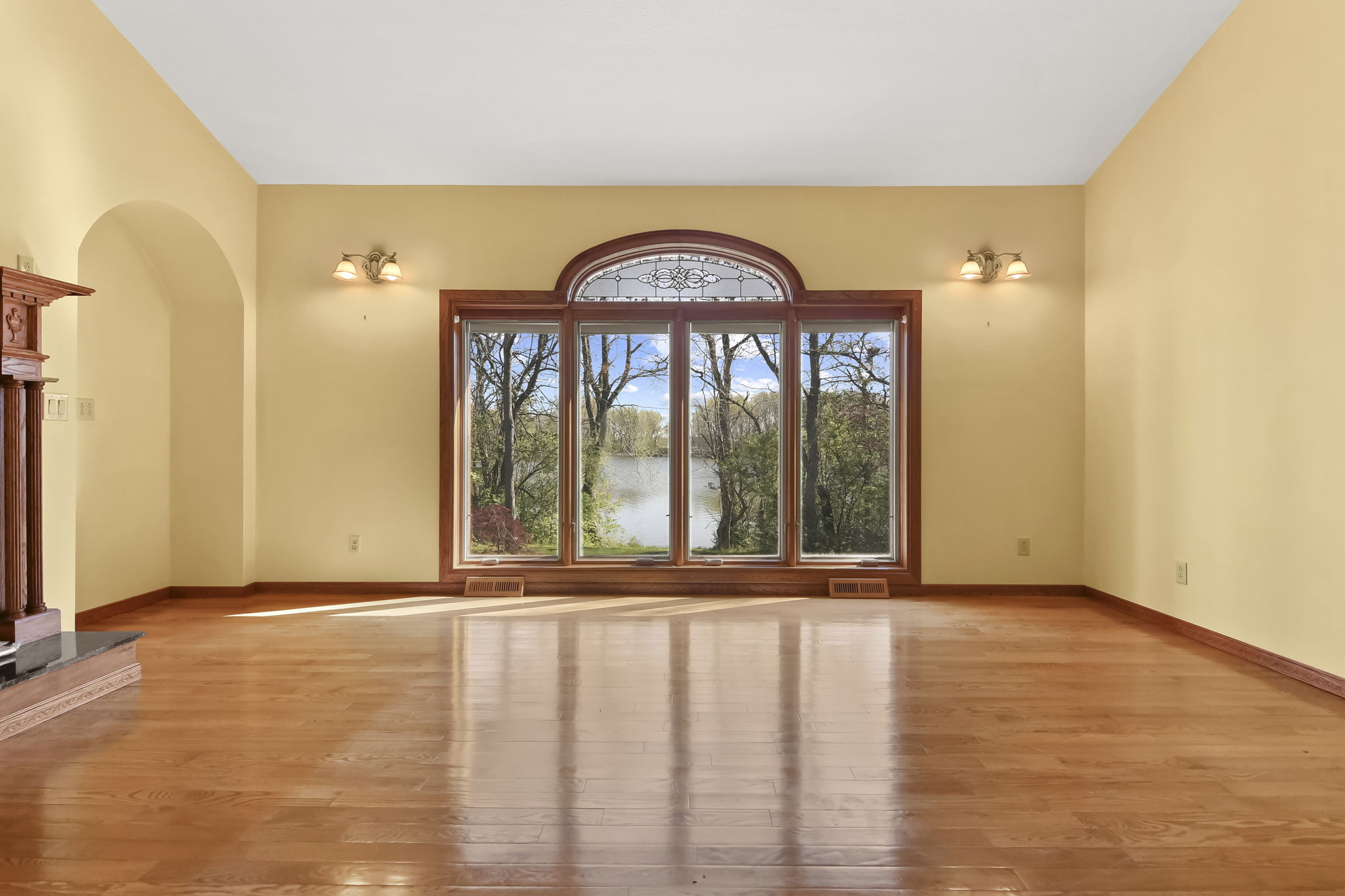 21 Meadow Ln, Tovey, IL 62570 Design Eyes Photography