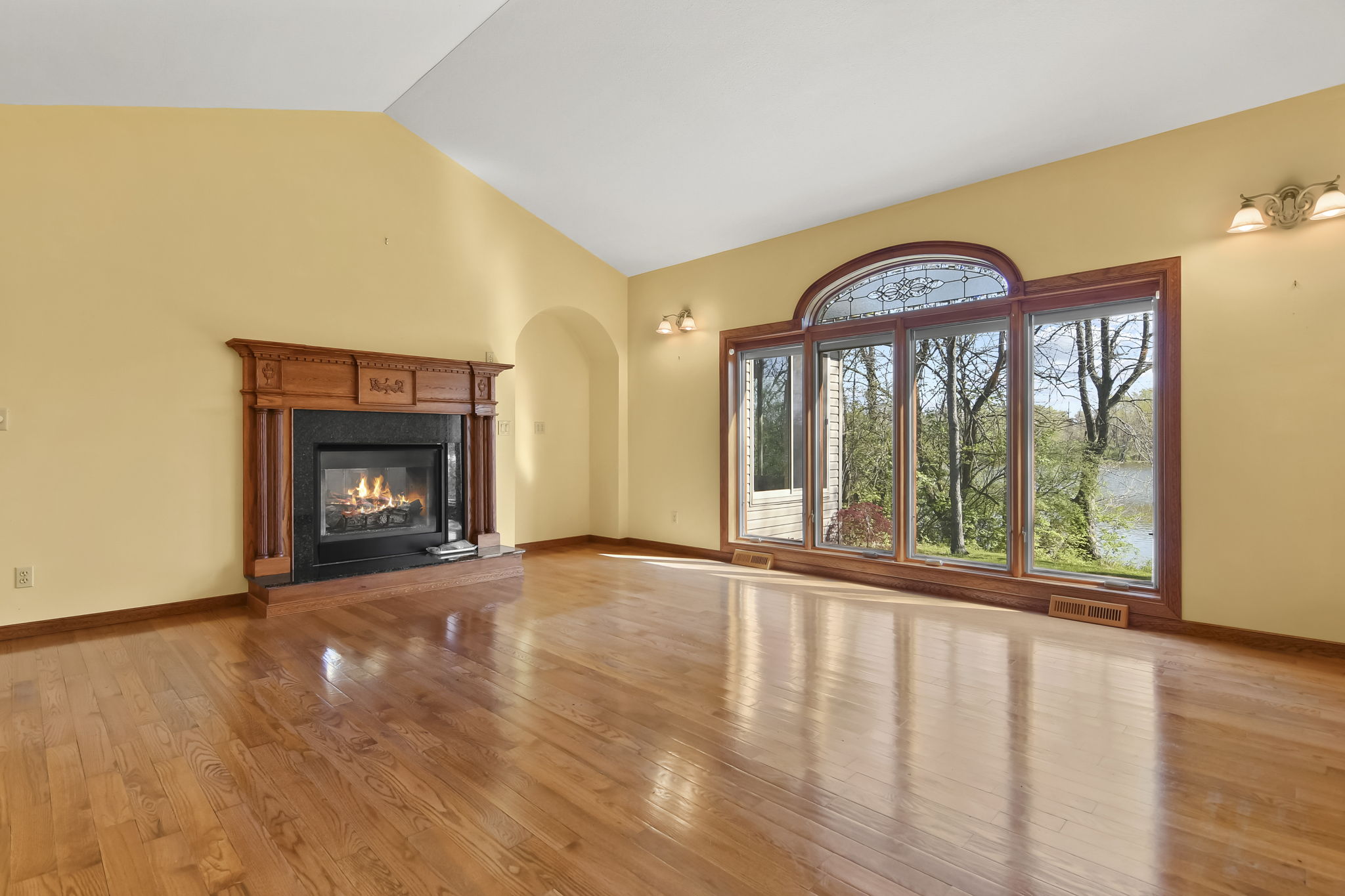 21 Meadow Ln, Tovey, IL 62570 Design Eyes Photography