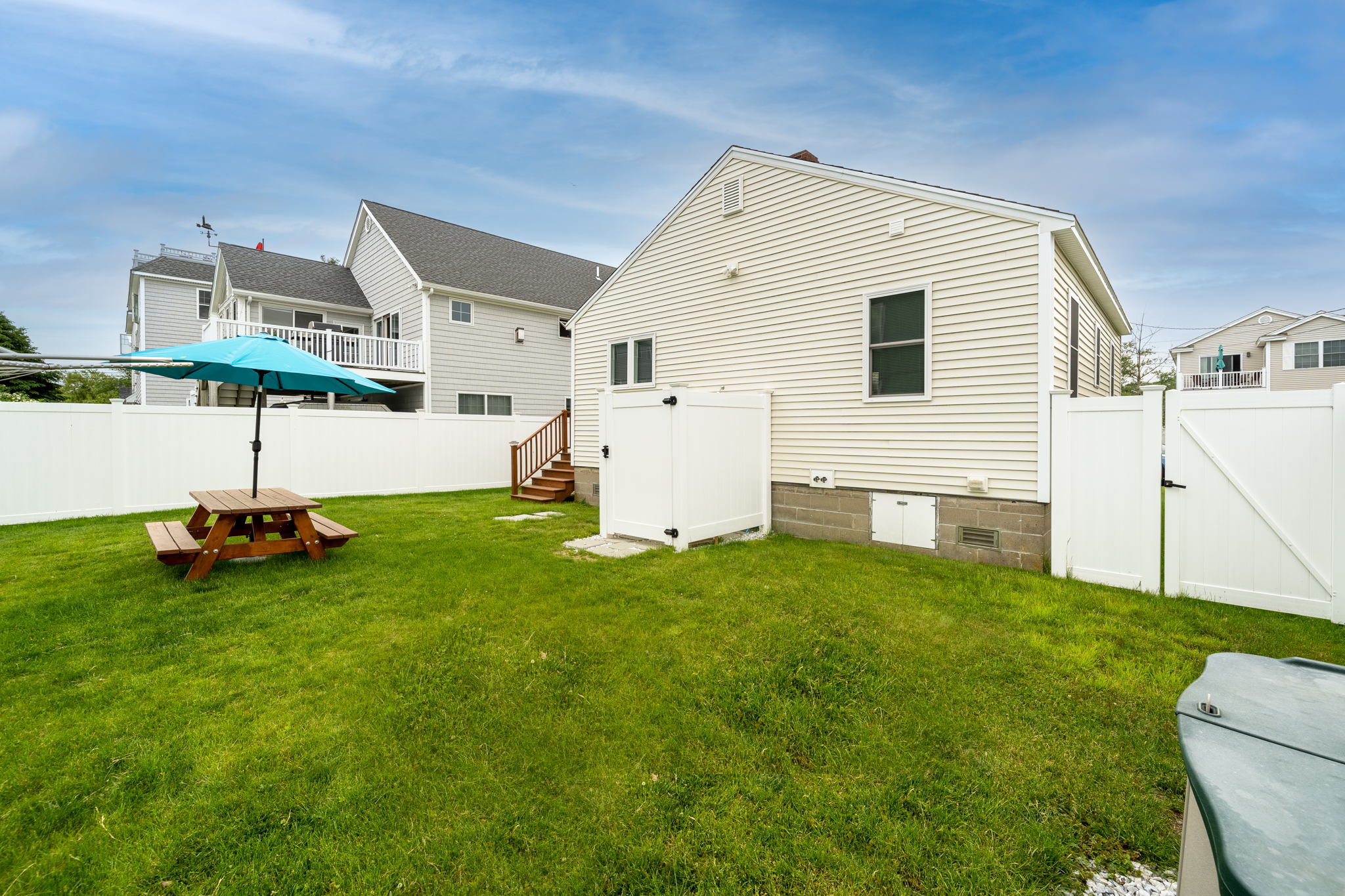 21 Meadow Pond Rd, Hampton, NH 03842, USA Photo 27