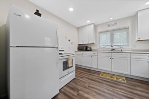 21 Meadow Pond Rd, Hampton, NH 03842, USA Photo 14