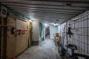  Photo 37