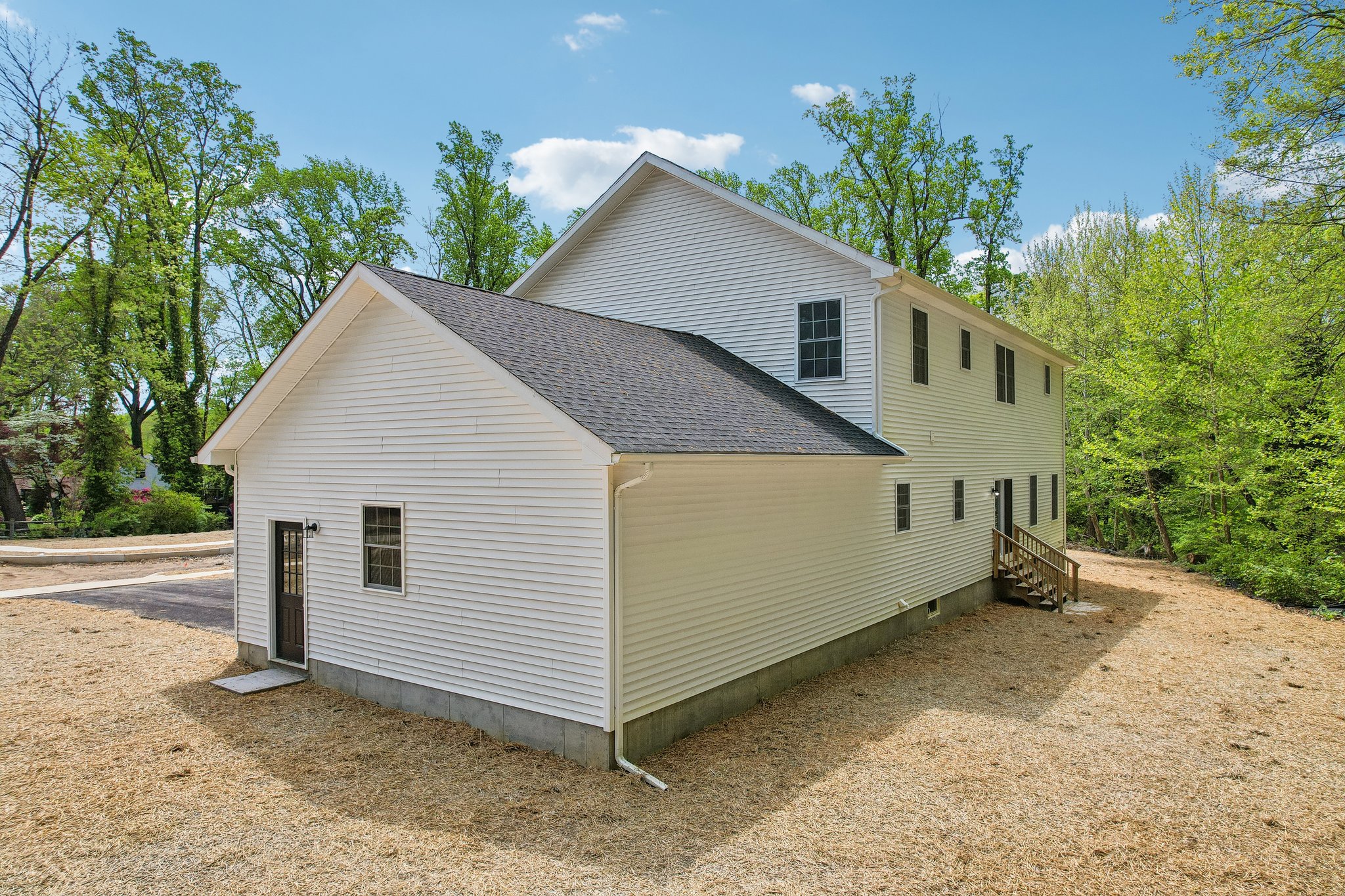 Montana Ave-S2504-052.jpg