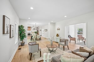 Montana Ave-S2504-010.jpg