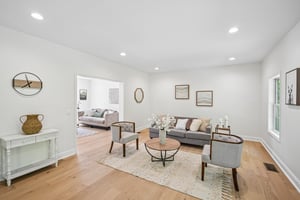 Montana Ave-S2504-012.jpg