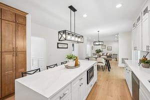 Montana Ave-S2504-018.jpg