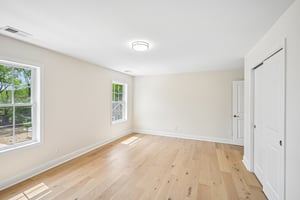 Montana Ave-S2504-022.jpg