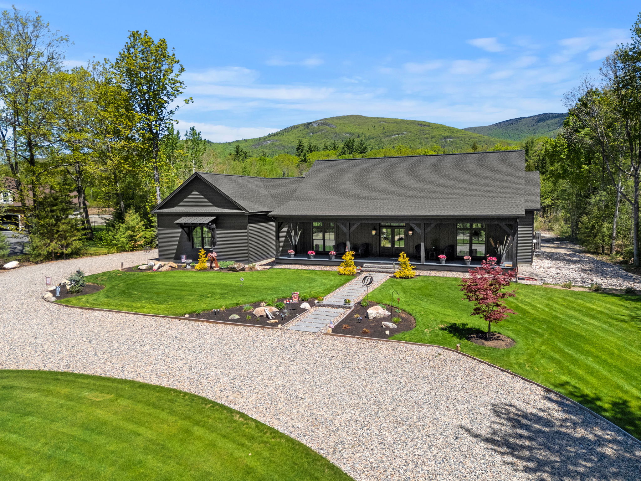 21 Mountain Shadows Dr, Moultonborough, NH 03254, USA Photo 2