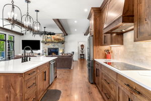 21 Mountain Shadows Dr, Moultonborough, NH 03254, USA Photo 37