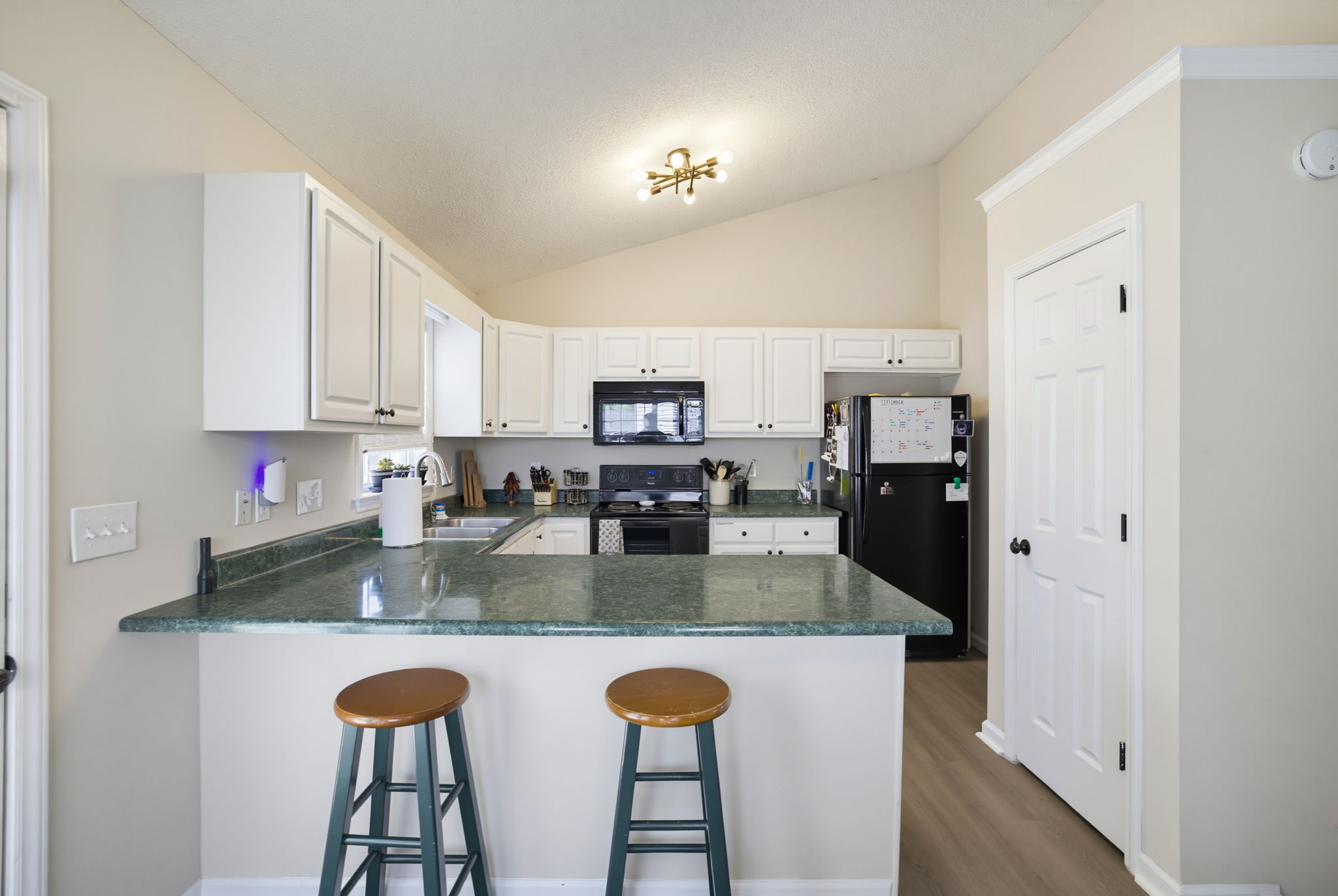 21 Oak Meadow Ln-12