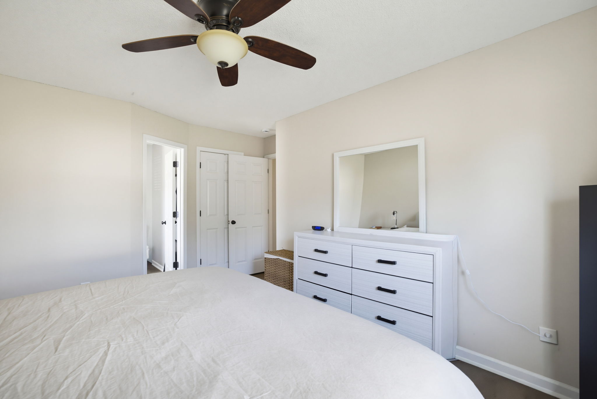 21 Oak Meadow Ln-18