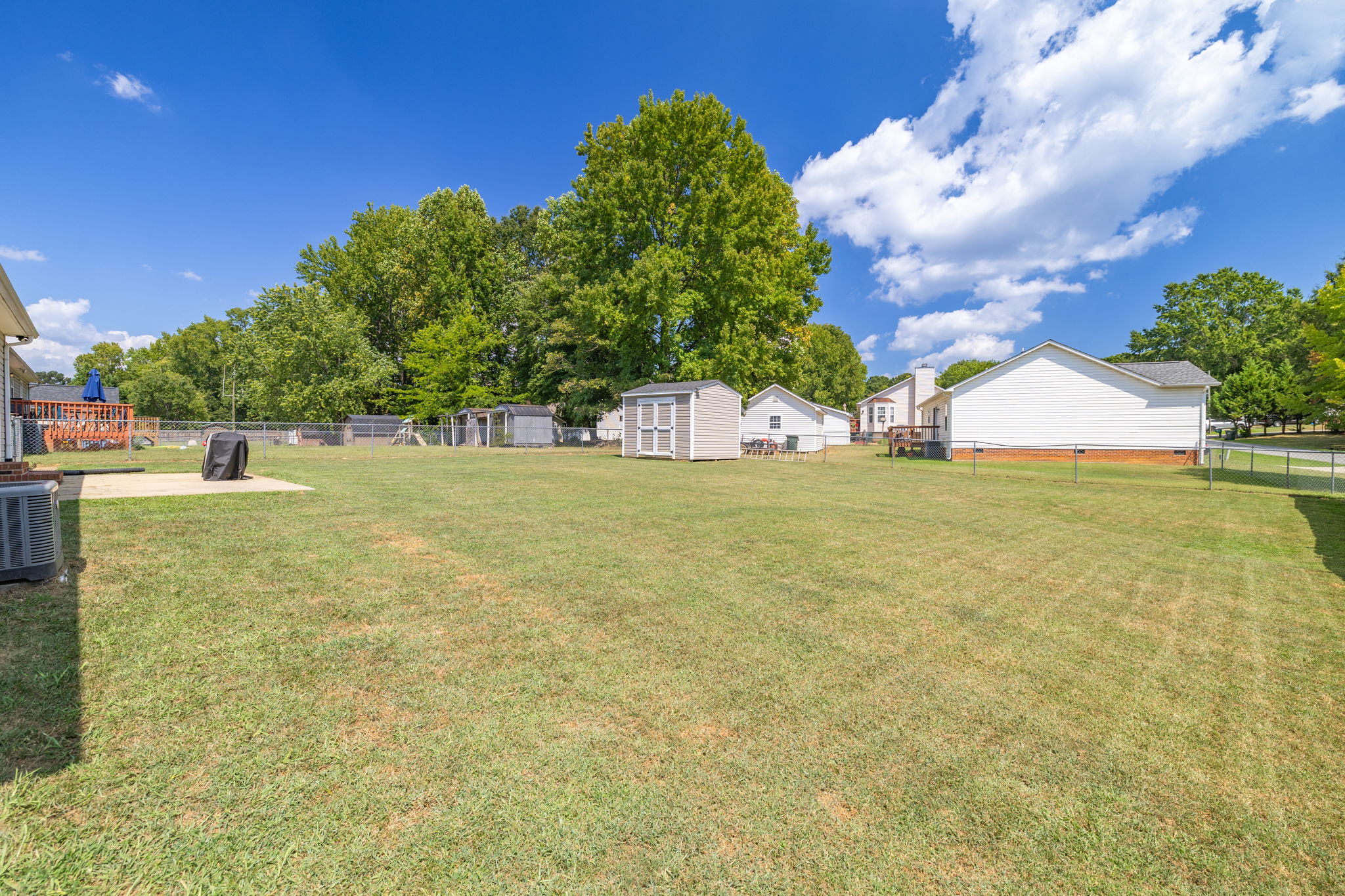 21 Oak Meadow Ln-30
