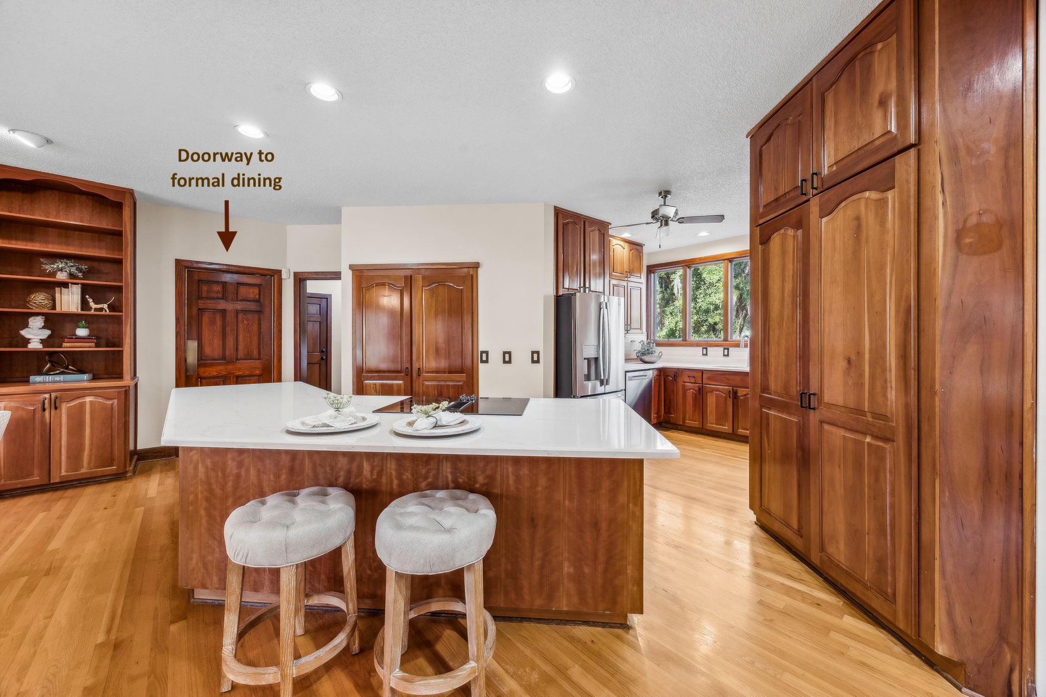 ... capturing views of mossy oak canopies and creating a bright, inviting environment.