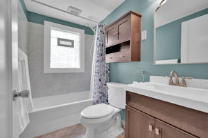  Photo 44