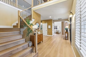 Ridgetop Way-S1006-007.jpg