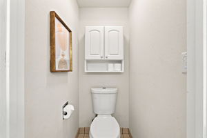  Photo 38
