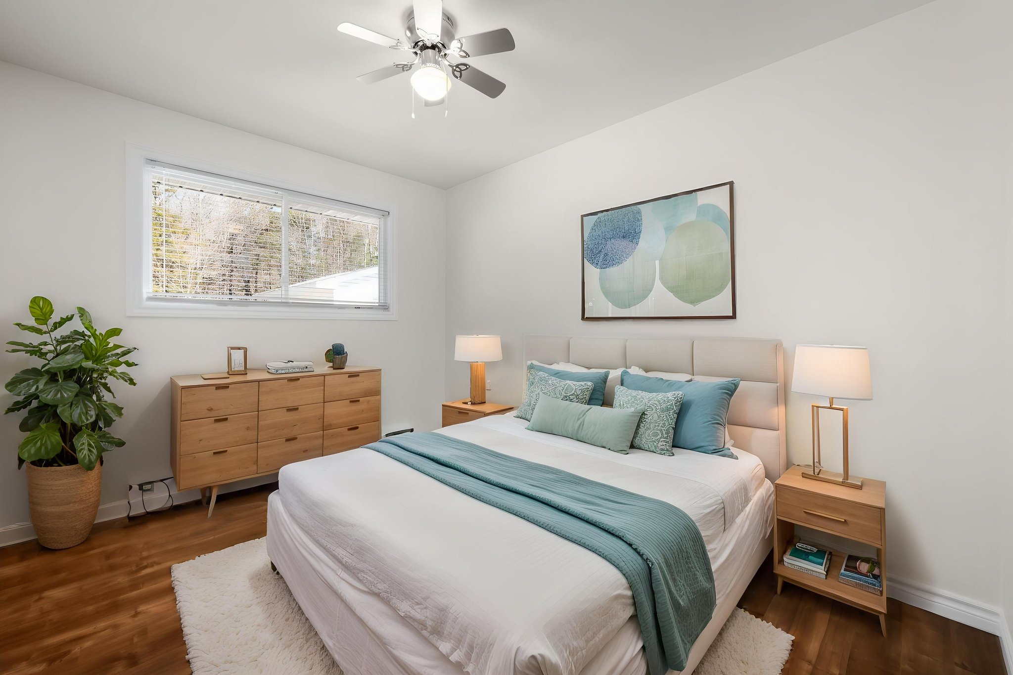 BAS_1095 virtually staged.jpeg