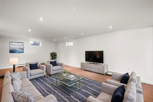 BAS_1135 virtually staged.jpeg