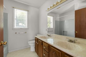  Photo 23