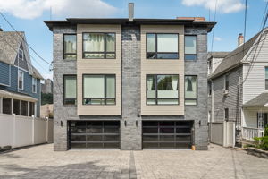  Photo 0