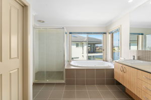 1217_21WatersedgeCove164