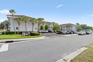 Welcome to 210 11th Avenue North, Unit 208