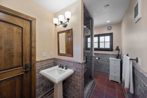 210 15th Street-64
