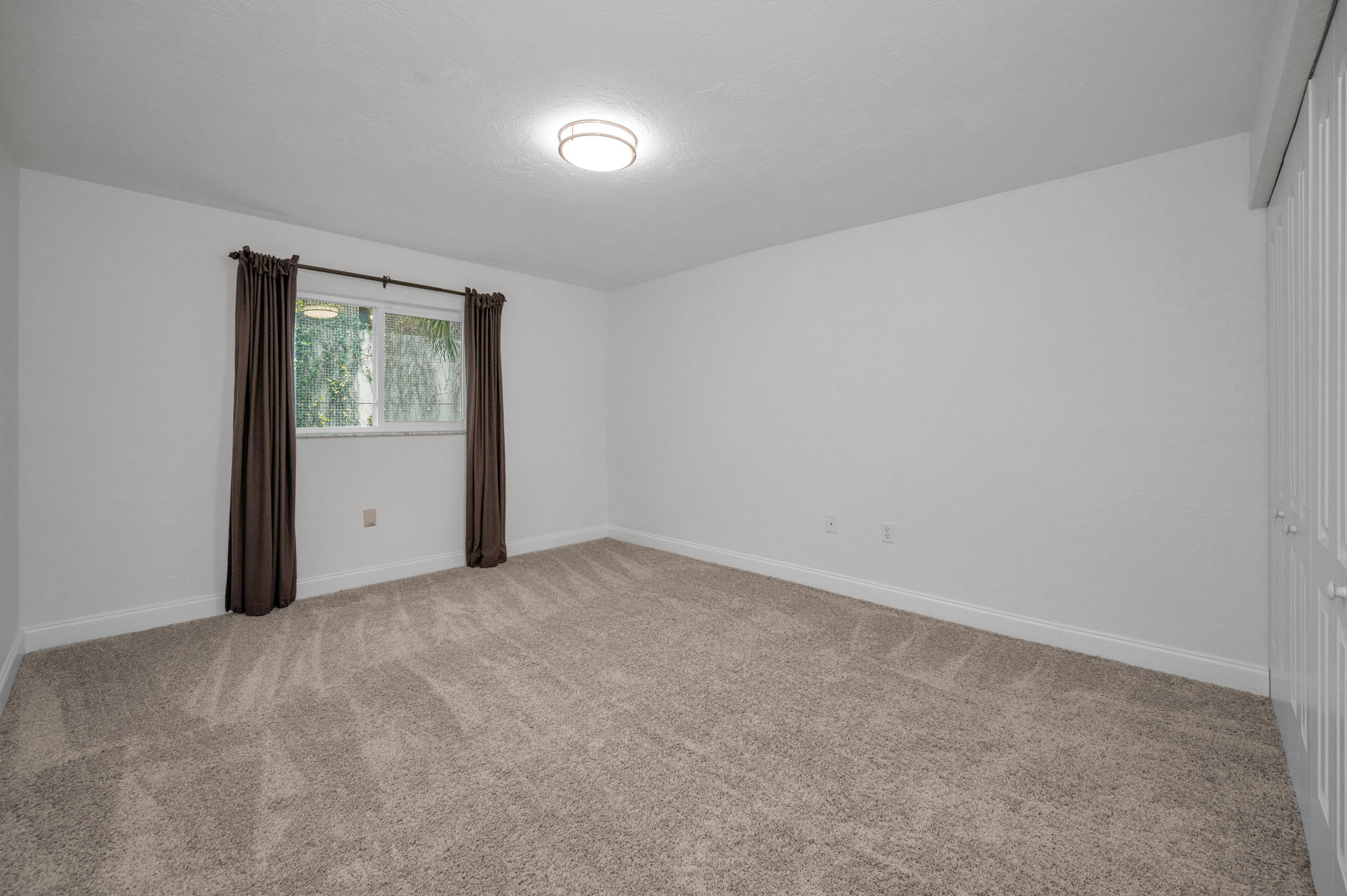 Bedroom1a