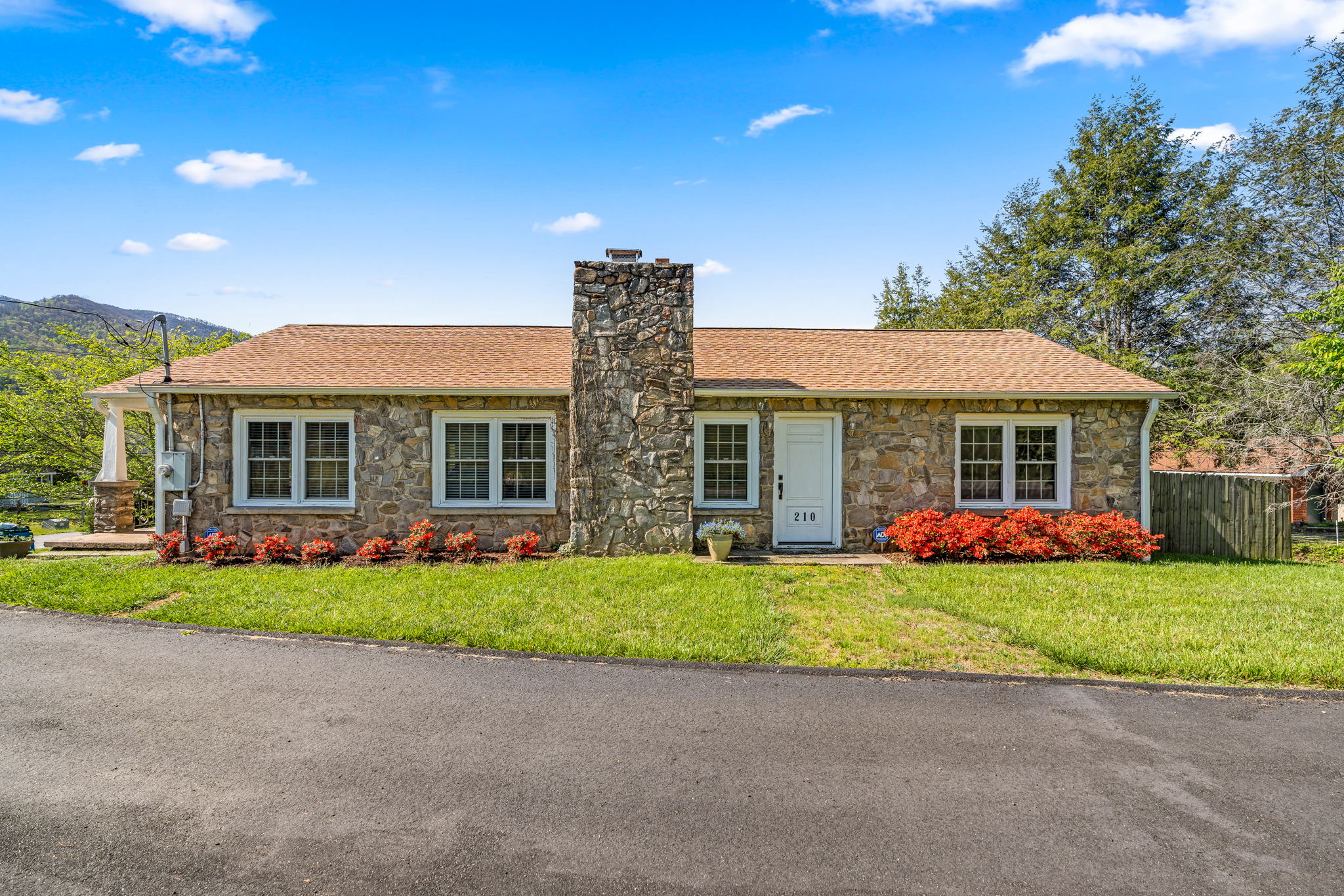 210 Bee Tree Rd, Swannanoa, NC 28778 Shindler Solutions