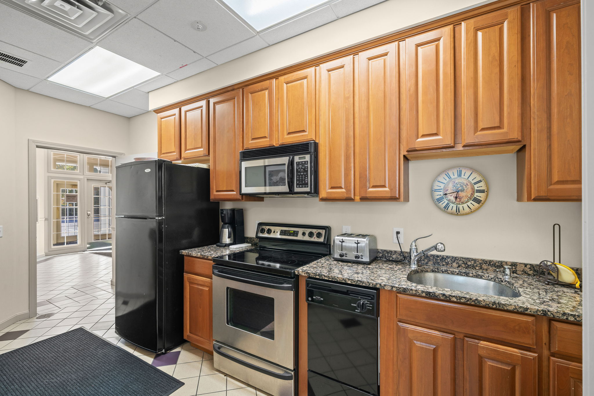 210 Chickering Rd, North Andover, MA 01845, USA Photo 30
