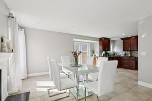 Clarken Dr-S0404-022.jpg