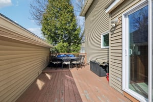 Clarken Dr-S0404-050.jpg