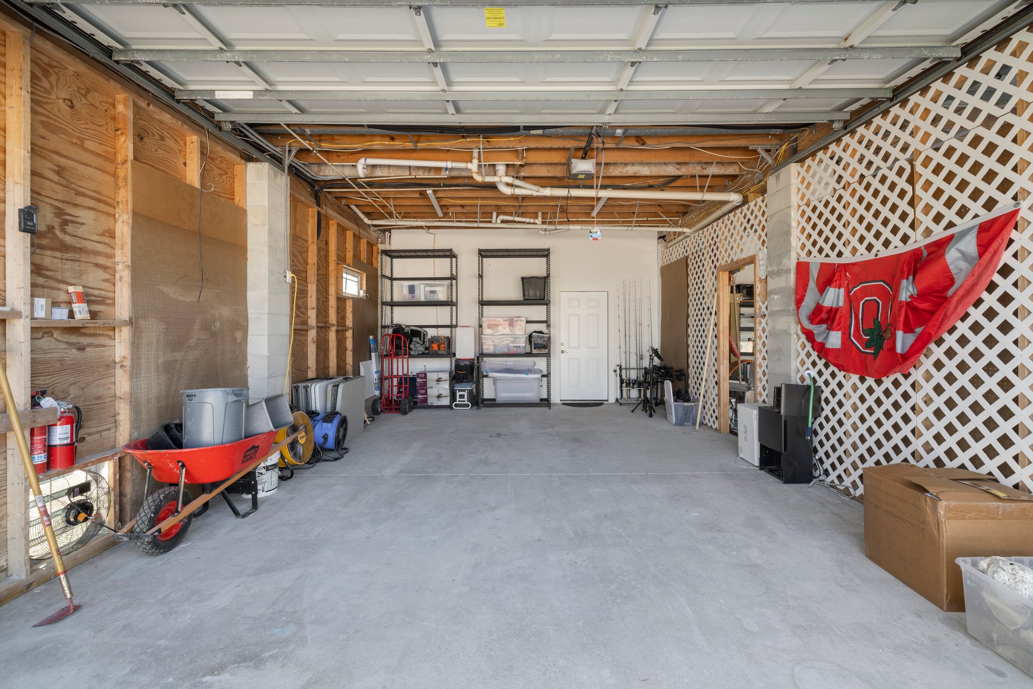 Garage 2.jpg