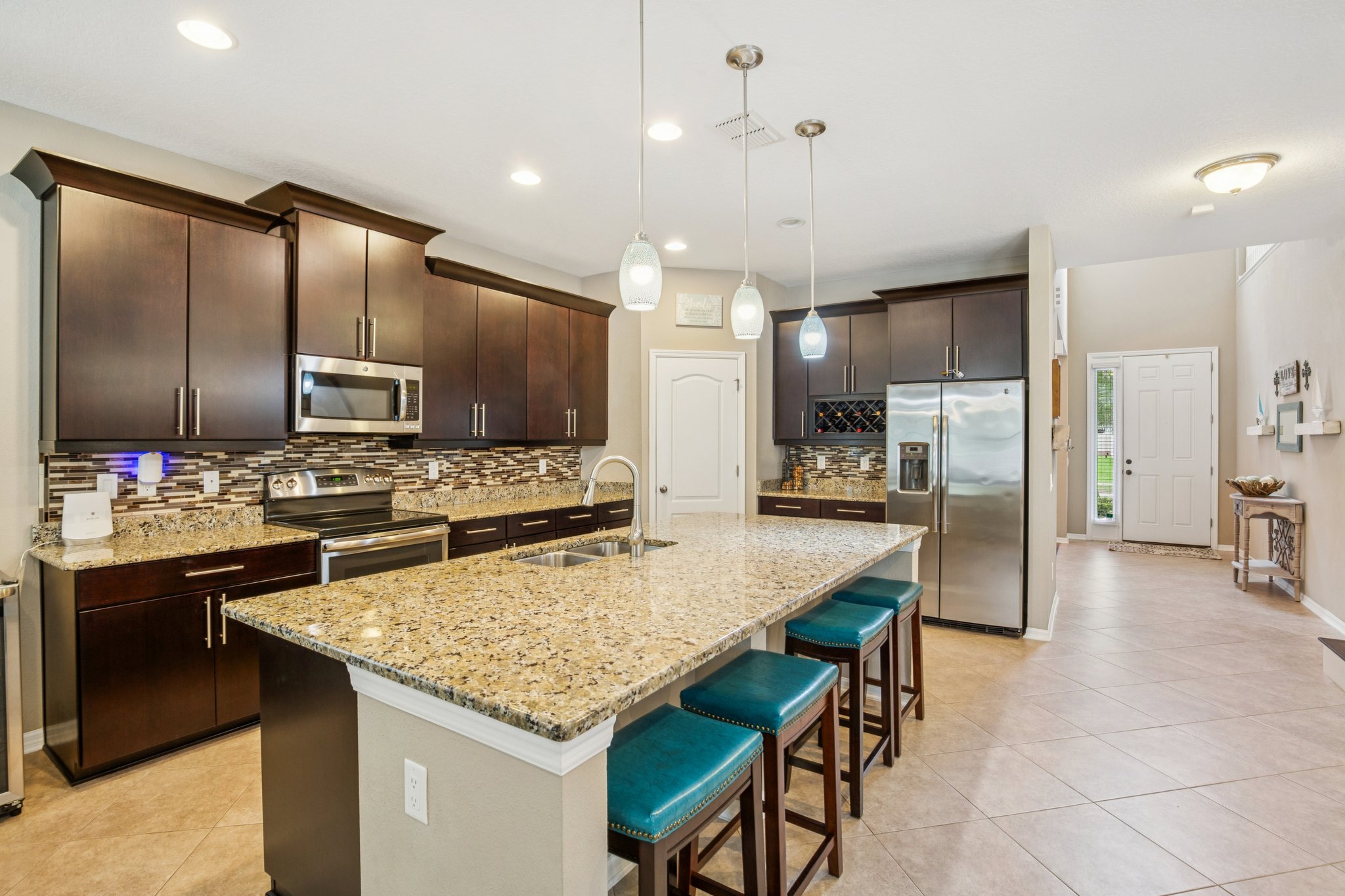 Dakota Hill Dr-S1004-010.jpg