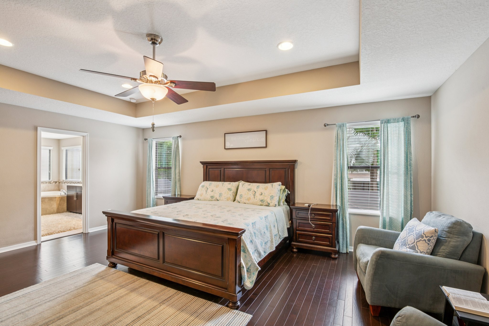 Dakota Hill Dr-S1004-026.jpg