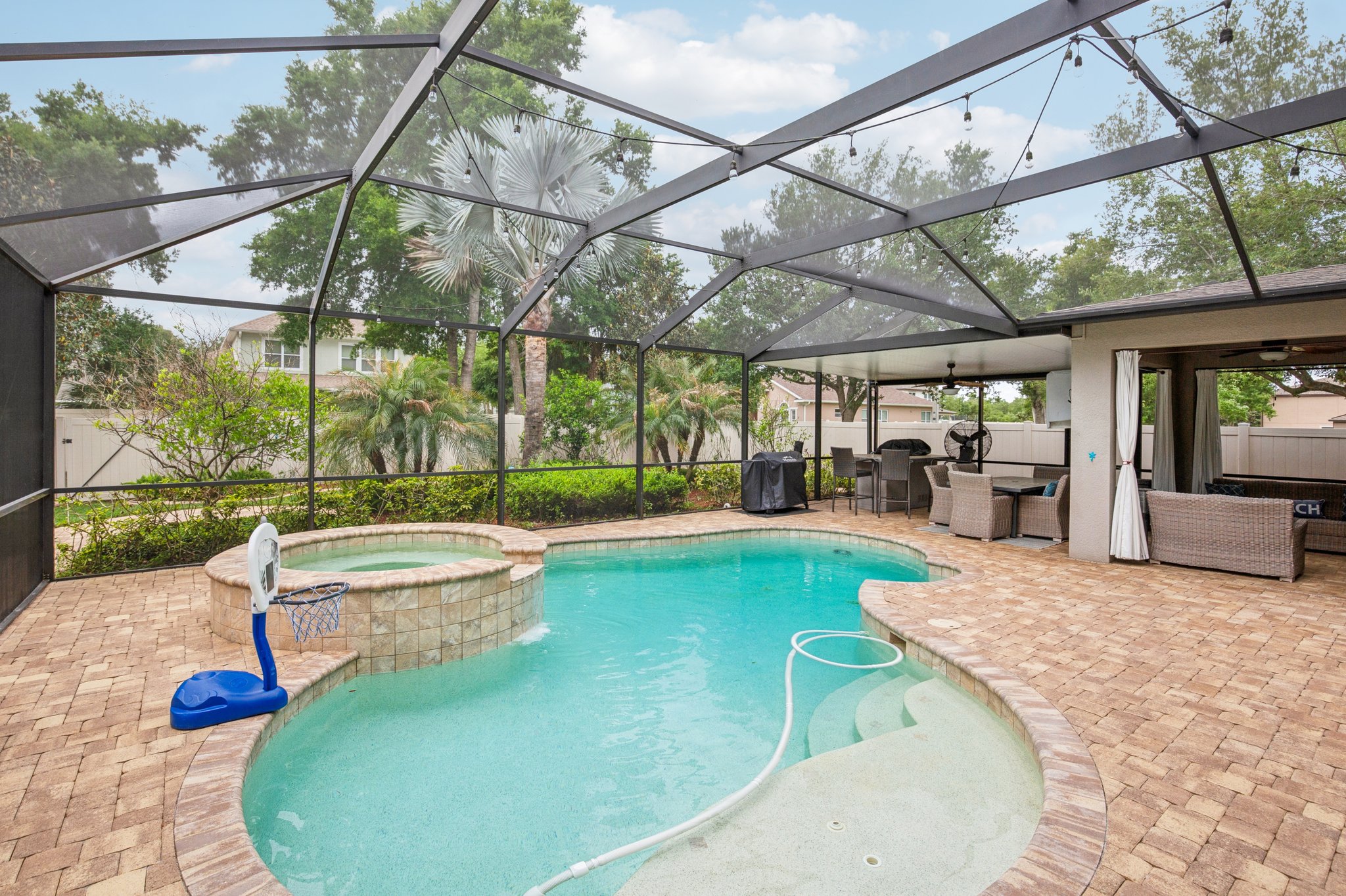 Dakota Hill Dr-S1004-045.jpg