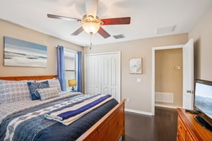 Dakota Hill Dr-S1004-023.jpg