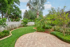 Dakota Hill Dr-S1004-047.jpg